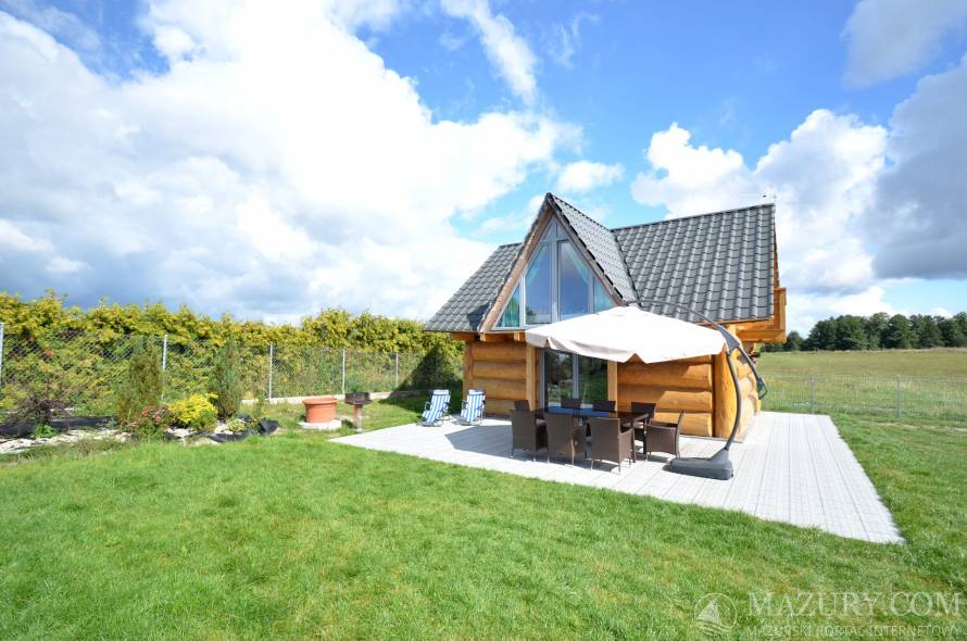 Domek letniskowy nad jeziorem mazurskim